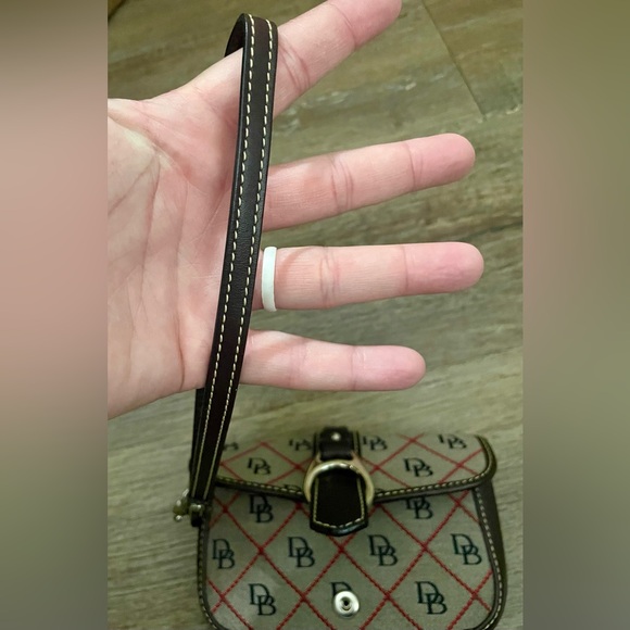 Dooney and Bourke Wristlet Bag Coin Purse Logo Designer Buckle Snap D & B - Picture 6 of 11
